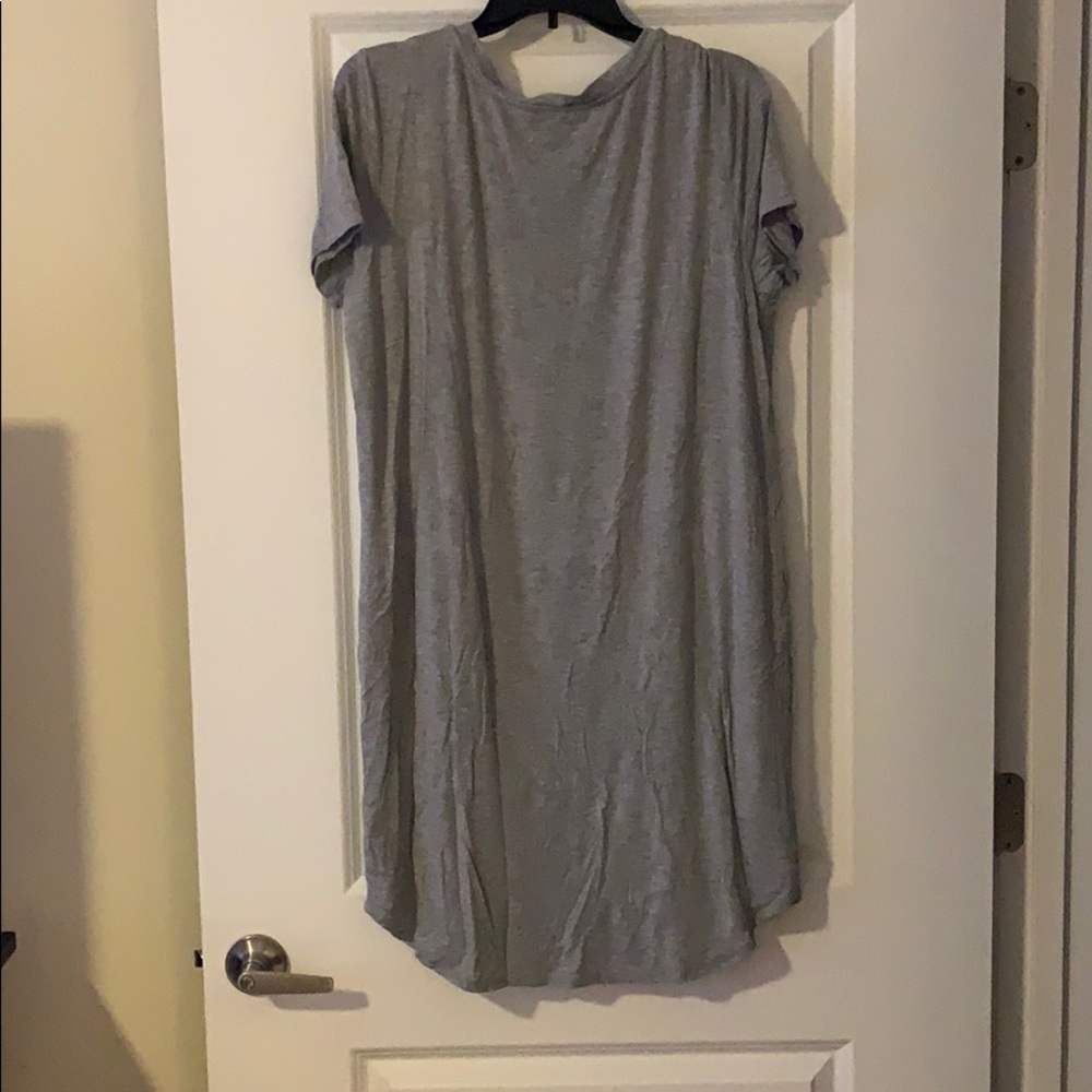 Grey tunic - Picture 2 of 2